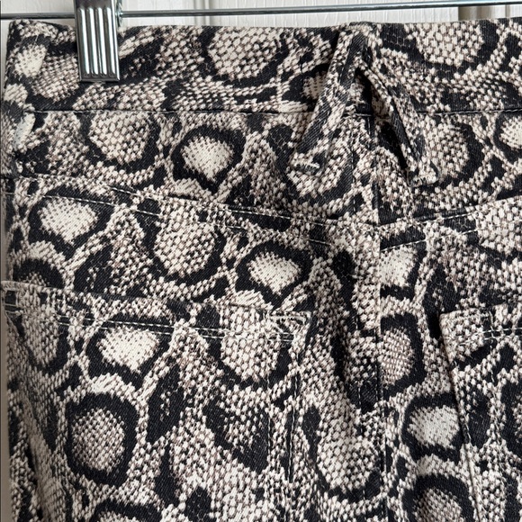 GOOD AMERICAN "Good Legs" Snakeskin Print Jeans Pockets Belt Loops Size 4/27 - Picture 8 of 12